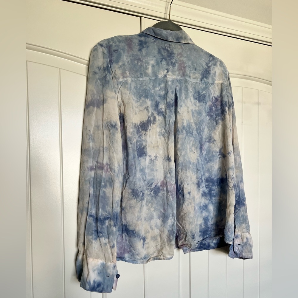 Young, Fabulous & Broke Boyfriend Button down. Large. - Picture 4 of 5